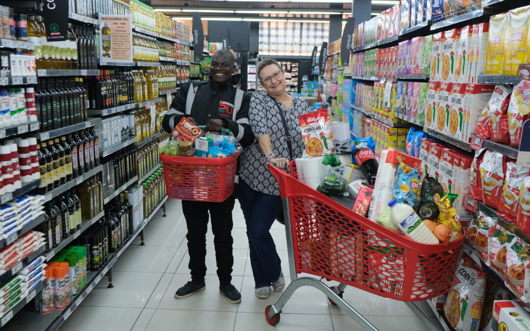 Our Favourite Trolley Dolly Partners with SPAR2U – What’s On At The SUPERSPAR
